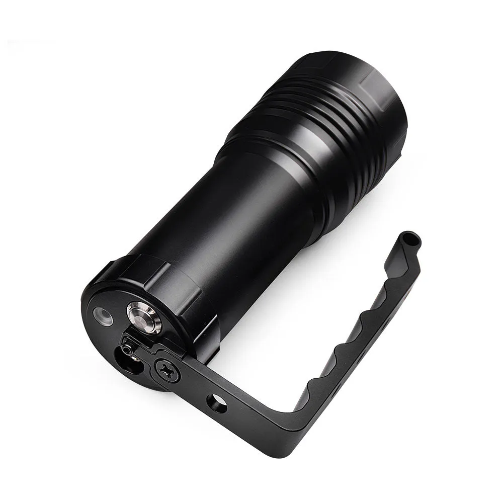 D860 CREE LED 4200-Lumen Flashlight
